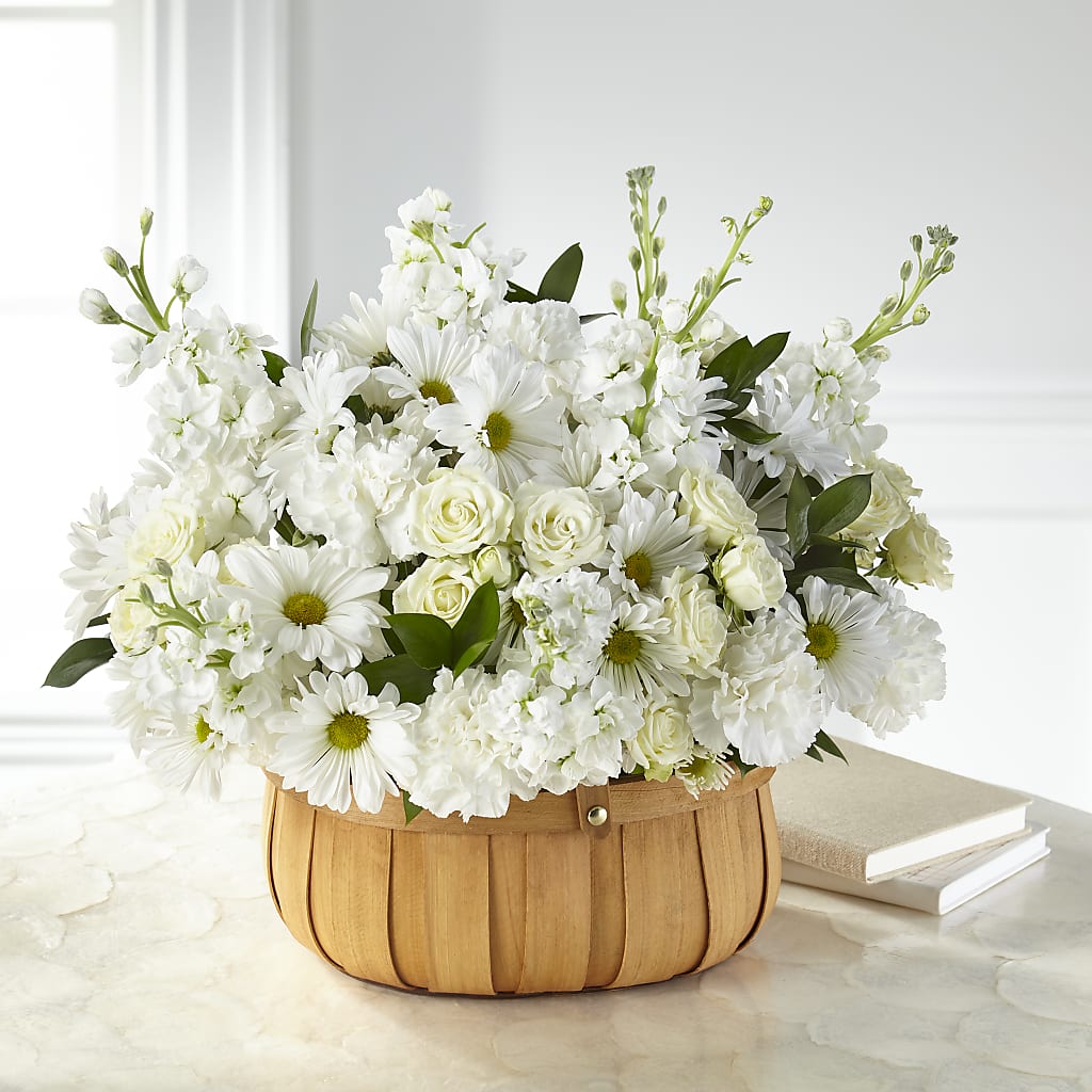 Graceful Garden Basket – MRS D'S FLOWER SHOP INC, Lakeland FL