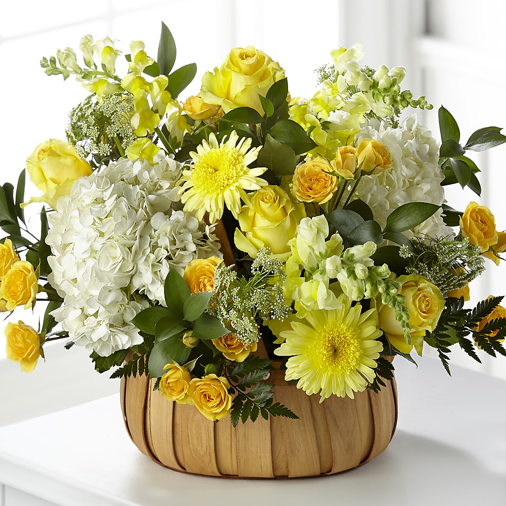Rustic Remembrance Basket – MRS D'S FLOWER SHOP INC, Lakeland FL