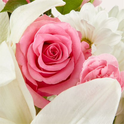 Whispers of Comfort Bouquet – MRS D'S FLOWER SHOP INC, Lakeland FL