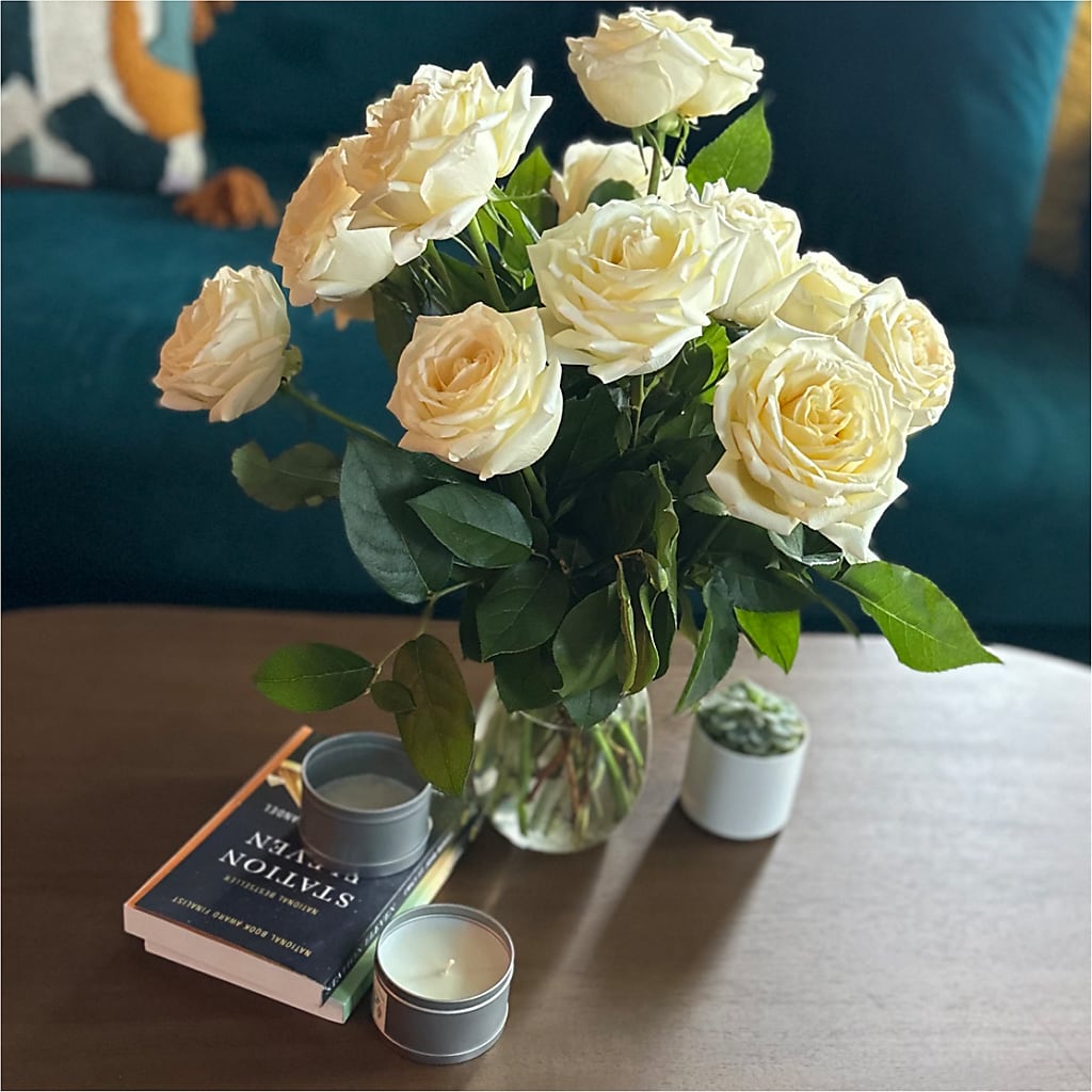 Long Stem Yellow Rose Bouquet – MRS D'S FLOWER SHOP INC, Lakeland FL
