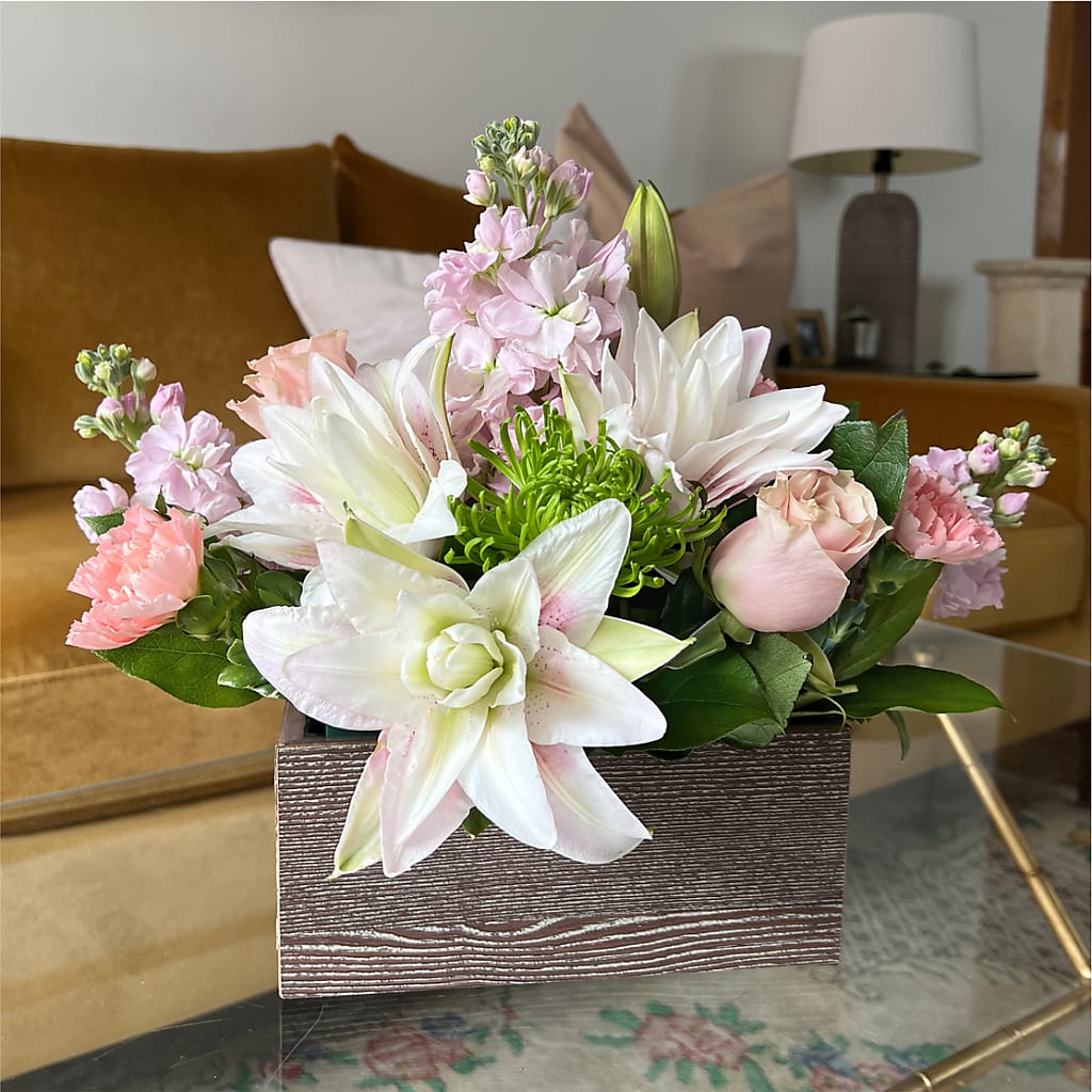 Beautiful Spirit Basket – MRS D'S FLOWER SHOP INC, Lakeland FL