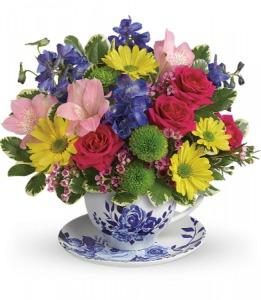 Dutch Garden Teacup – MRS D'S FLOWER SHOP INC, Lakeland FL
