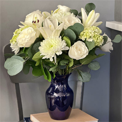 Snowy Dreams Bouquet – MRS D'S FLOWER SHOP INC, Lakeland FL