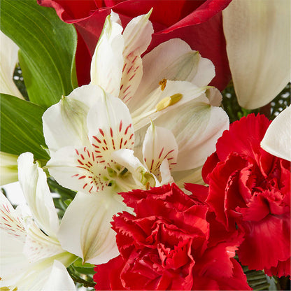 Holiday Season Bouquet – MRS D'S FLOWER SHOP INC, Lakeland FL