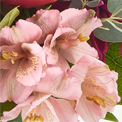 Berry Cobbler Bouquet – MRS D'S FLOWER SHOP INC, Lakeland FL