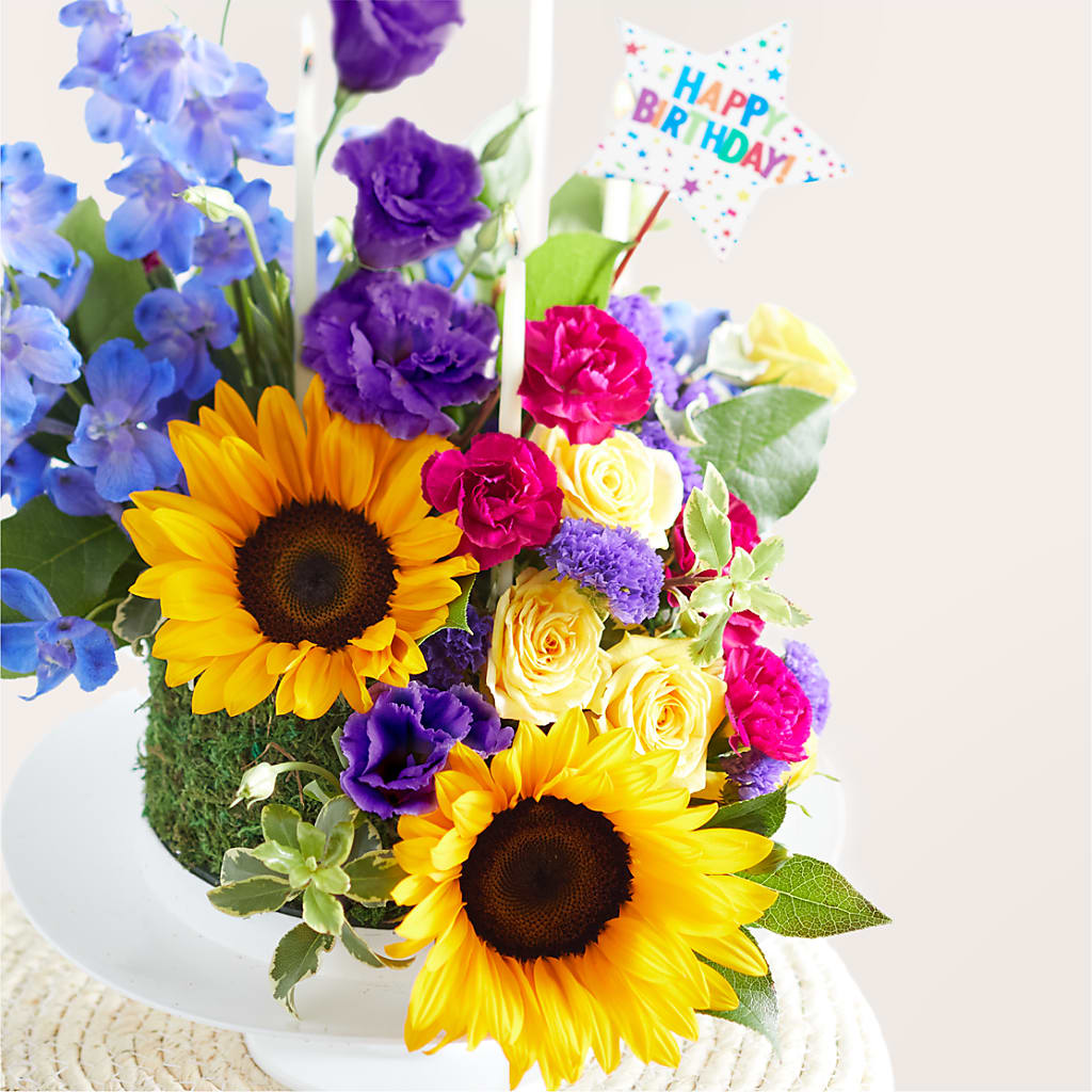 Star of the Day Floral Cake – MRS D'S FLOWER SHOP INC, Lakeland FL