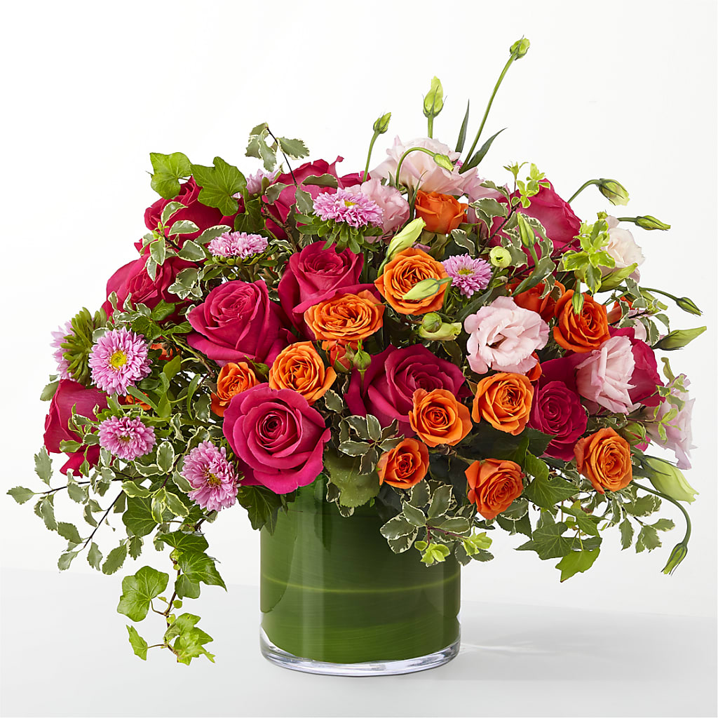 The Trendsetter – MRS D'S FLOWER SHOP INC, Lakeland FL
