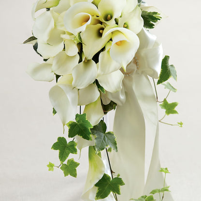 White Chapel Bouquet – MRS D'S FLOWER SHOP INC, Lakeland FL